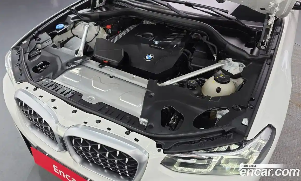 BMW X4 2023 2.0 гидро, фото 6