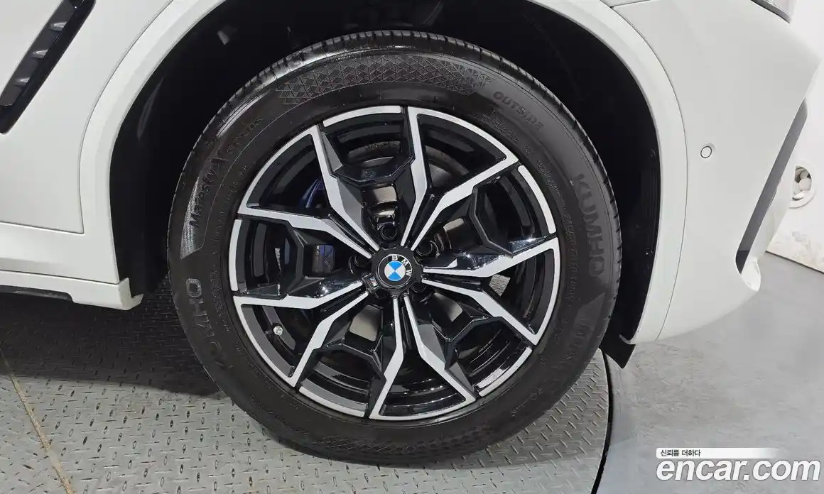 BMW X4 2023 2.0 гидро, фото 7