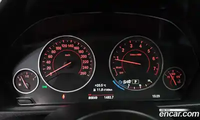 BMW 3 серия 2017 2.0 автомат (гидро), миниатюра 10