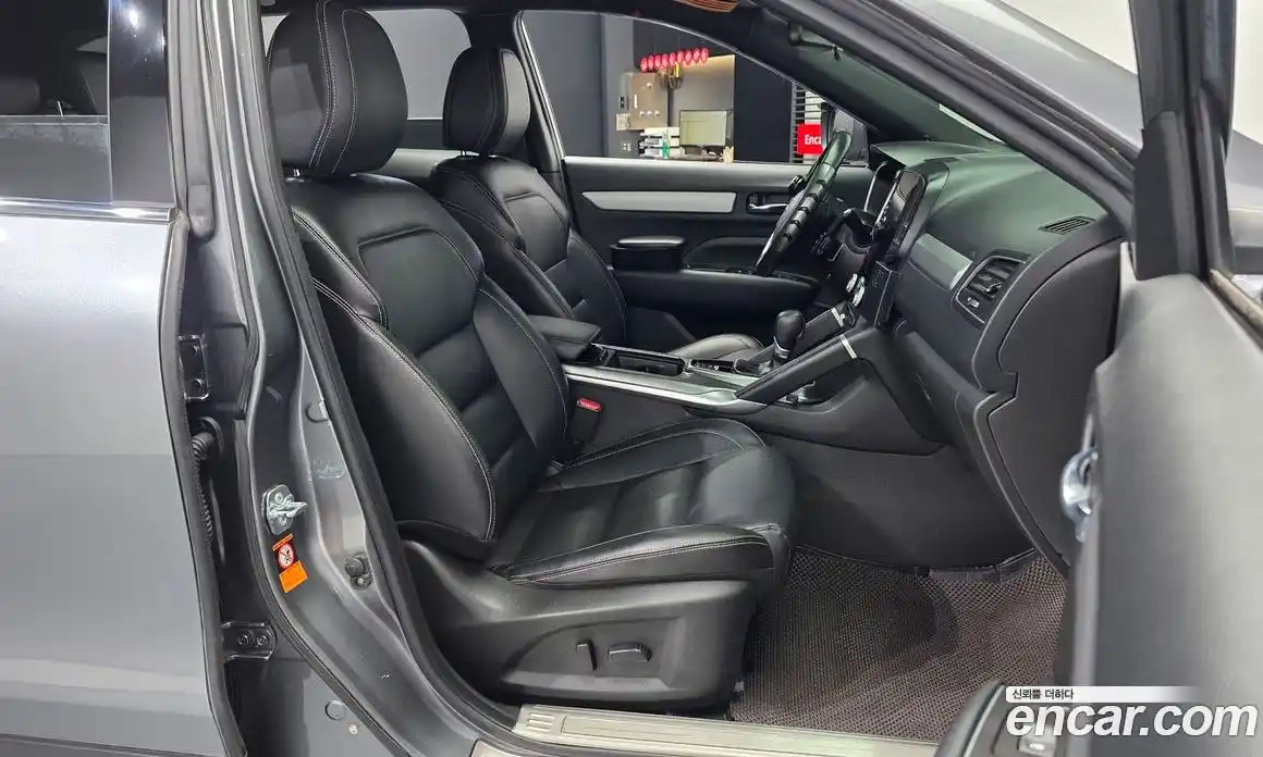 Renault QM6 2023 2.0 гидро, фото 17