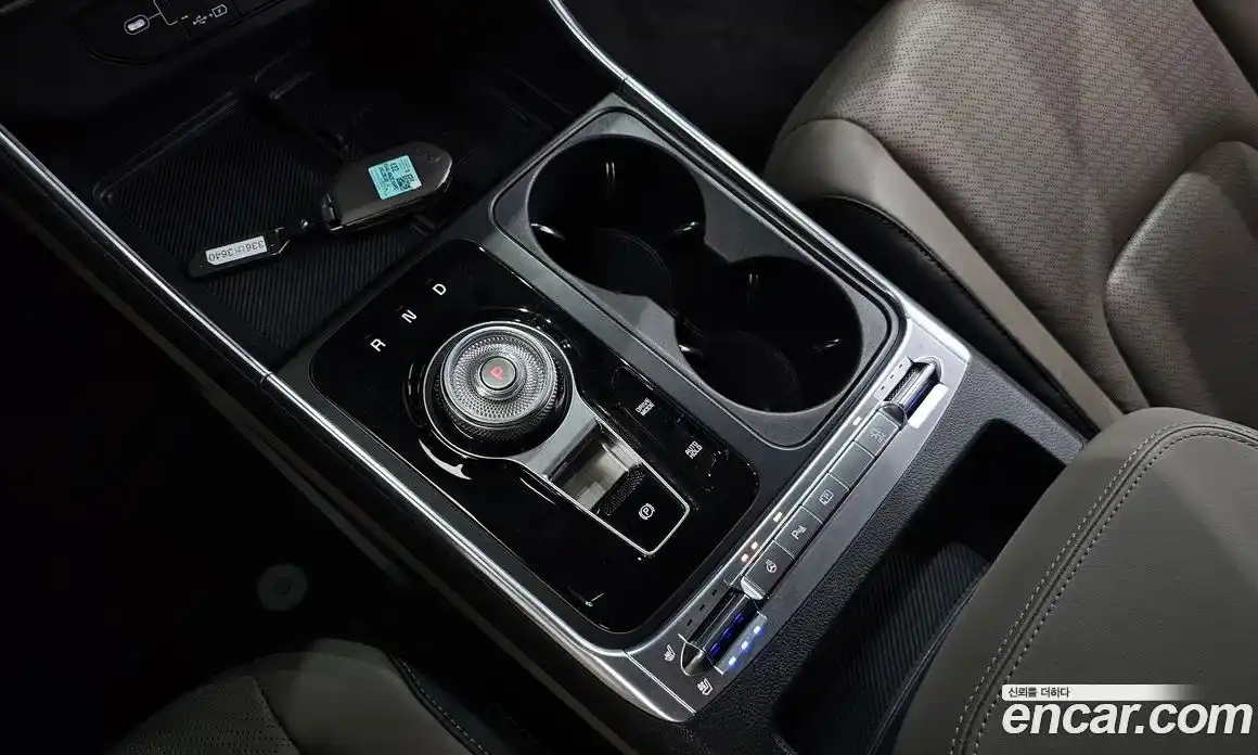 Kia Canival 2024 1.6 гидро, фото 11