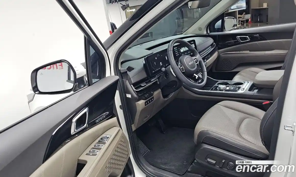 Kia Canival 2024 1.6 гидро, фото 12