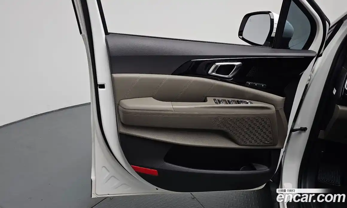Kia Canival 2024 1.6 гидро, фото 13