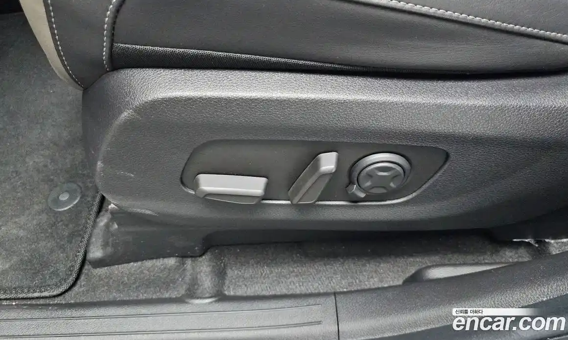 Kia Canival 2024 1.6 гидро, фото 33