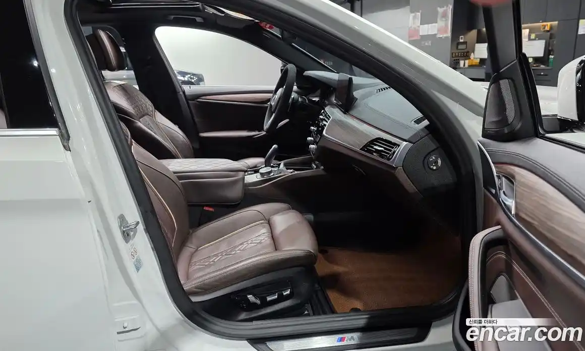 BMW 5-Series 2020 2.0 гидро, фото 16