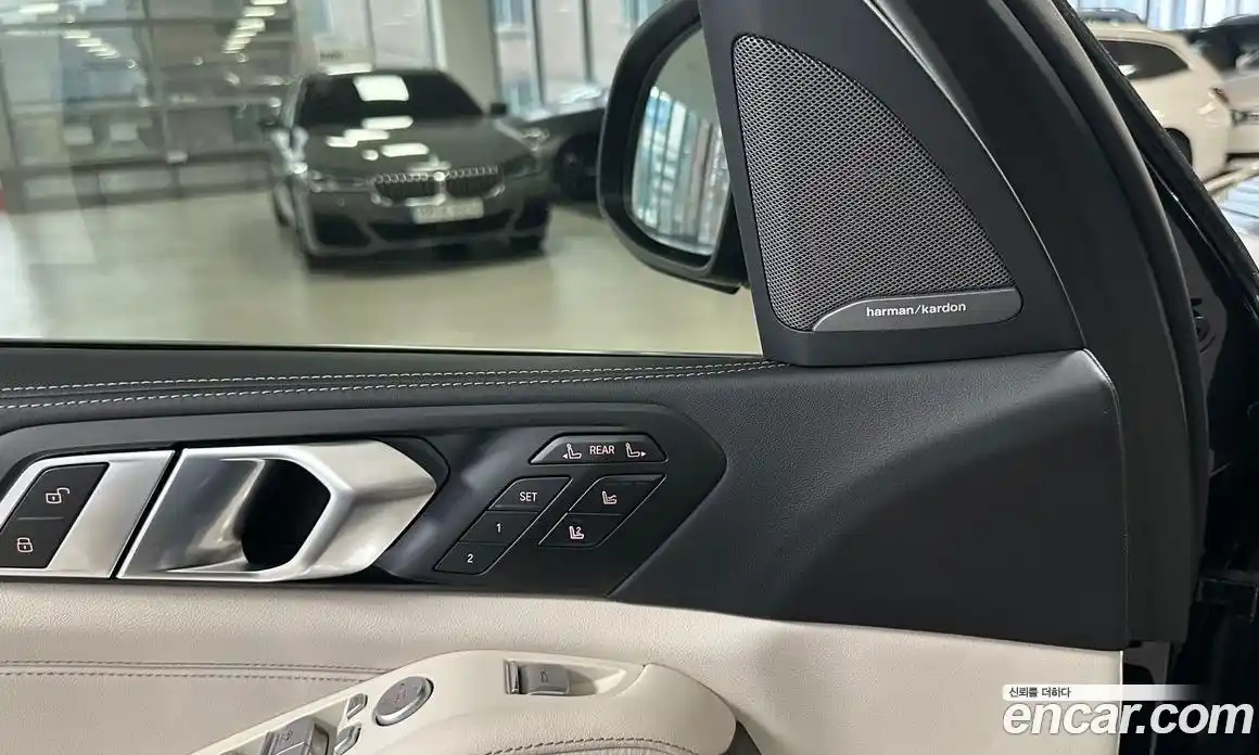 BMW X7 2025 3.0 гидро, фото 13