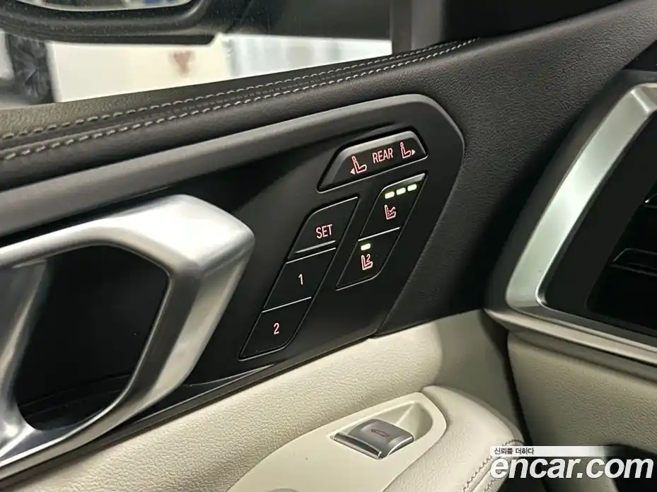 BMW X7 2025 3.0 гидро, фото 18