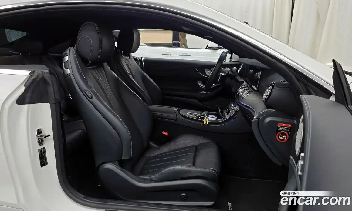 Mercedes-Benz E-Class 2022 2.0 гидро, фото 16