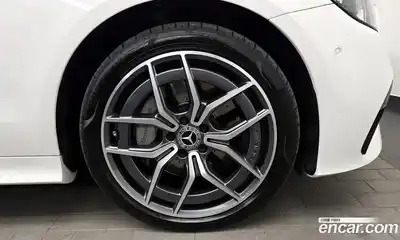 Mercedes-Benz E-Class 2022 2.0 гидро, миниатюра 7