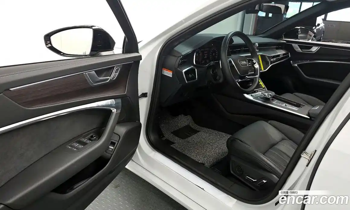 Audi A6 2025 2.0 гидро, фото 13