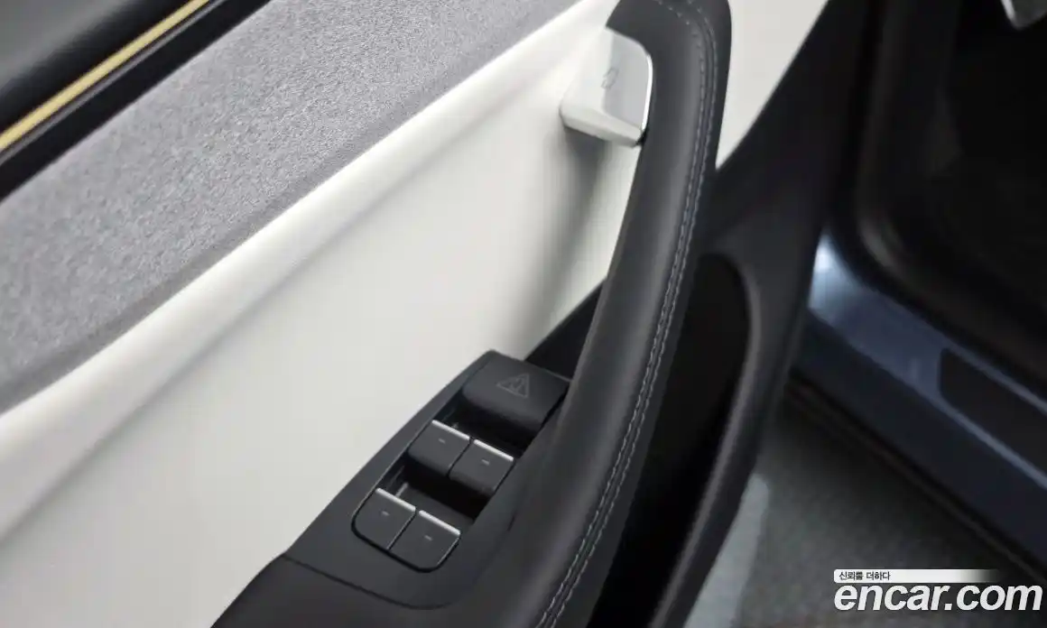 Tesla Model Y 2025 0.2 гидро, фото 33