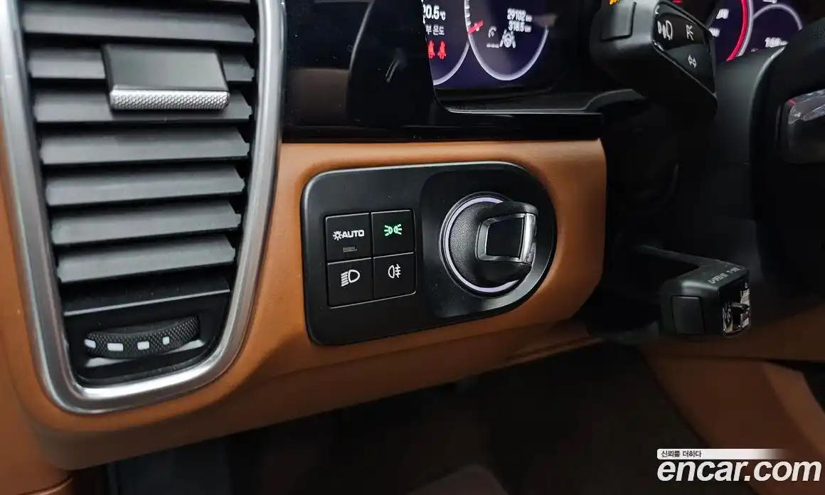 Porsche Cayenne 2023 3.0 автомат (гидро), фото 28