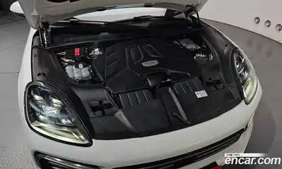 Porsche Cayenne 2023 3.0 автомат (гидро), миниатюра 5