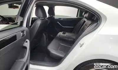 Volkswagen Jetta 2015 2.0 автомат (гидро), миниатюра 12