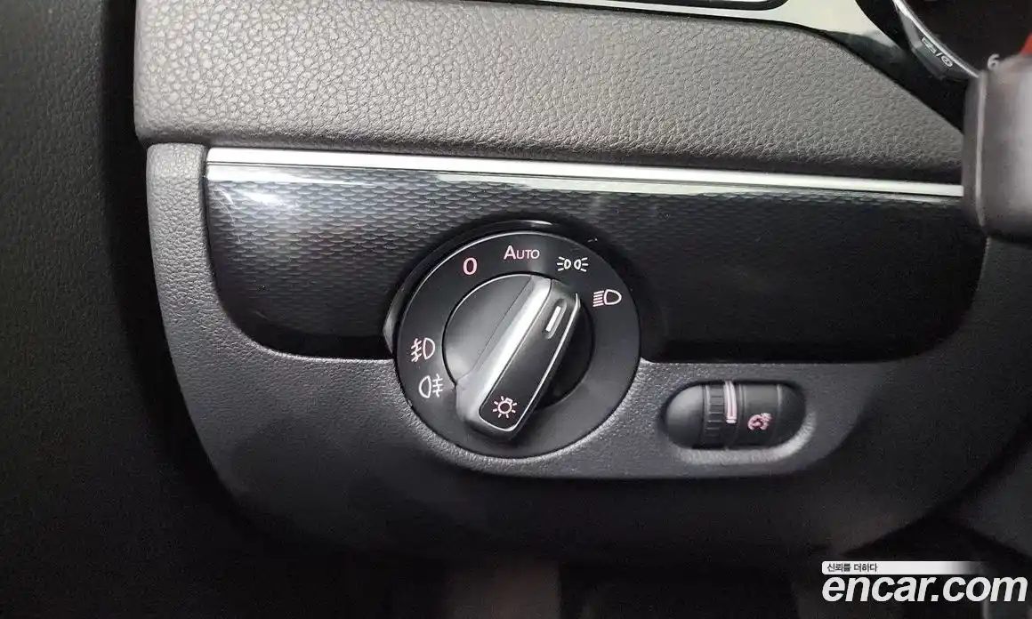 Volkswagen Jetta 2015 2.0 автомат (гидро), фото 17