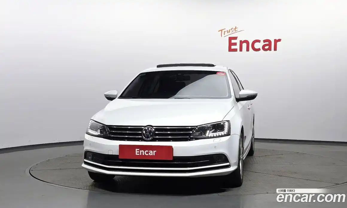 Volkswagen Jetta 2015 2.0 автомат (гидро), фото 3