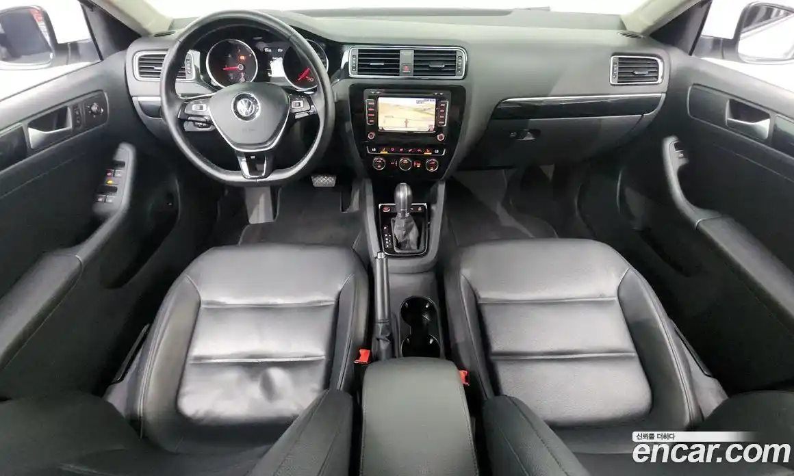 Volkswagen Jetta 2015 2.0 автомат (гидро), фото 7