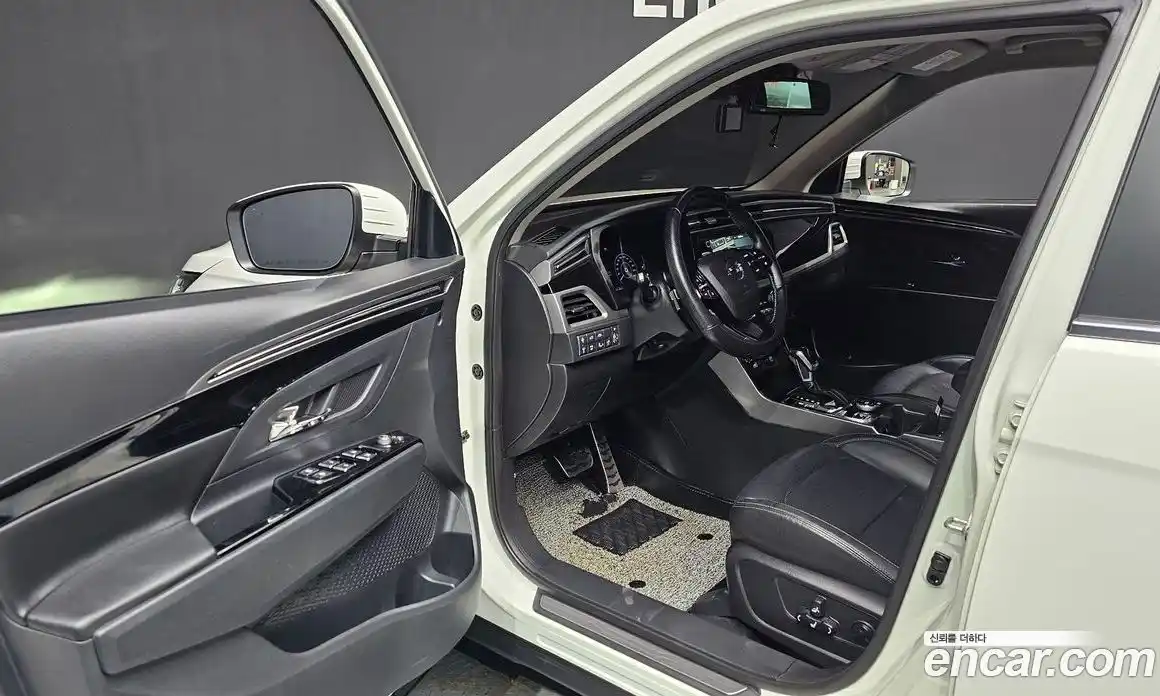 SsangYong Korando 2020 1.5 автомат (гидро), фото 10