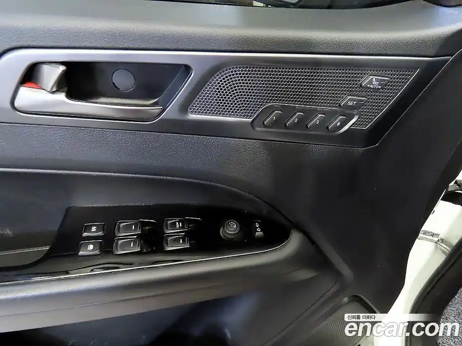 SsangYong Rexton 2023 2.2 гидро, фото 13