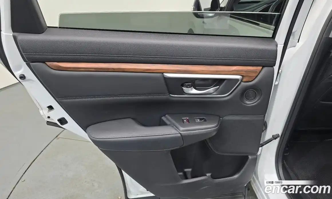 Honda CR-V 2021 2.0 автомат (гидро), фото 15