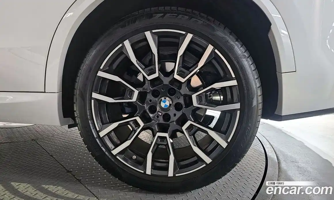 BMW X5 2025 3.0 гидро, фото 7