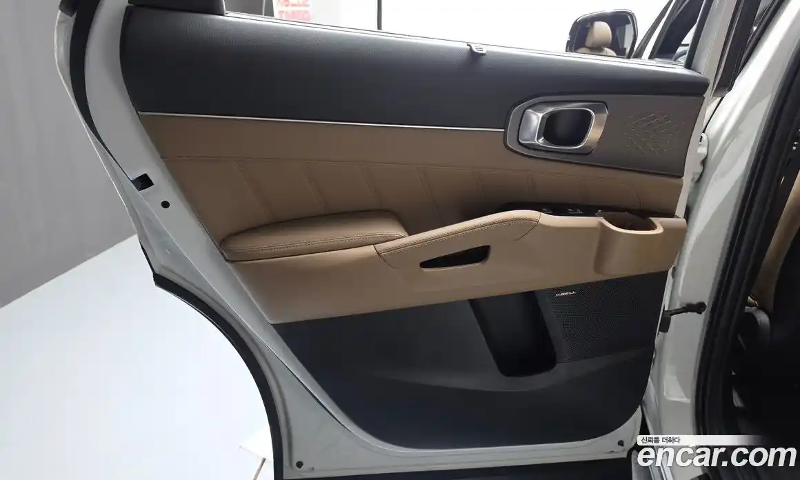 Kia Sorento 2024 1.6 гидро, фото 15