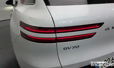 Genesis GV70 2021 2.5 гидро, миниатюра 8