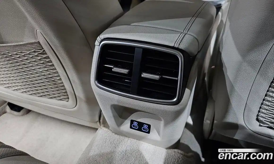 Genesis G70 2025 2.5 автомат (гидро), фото 28
