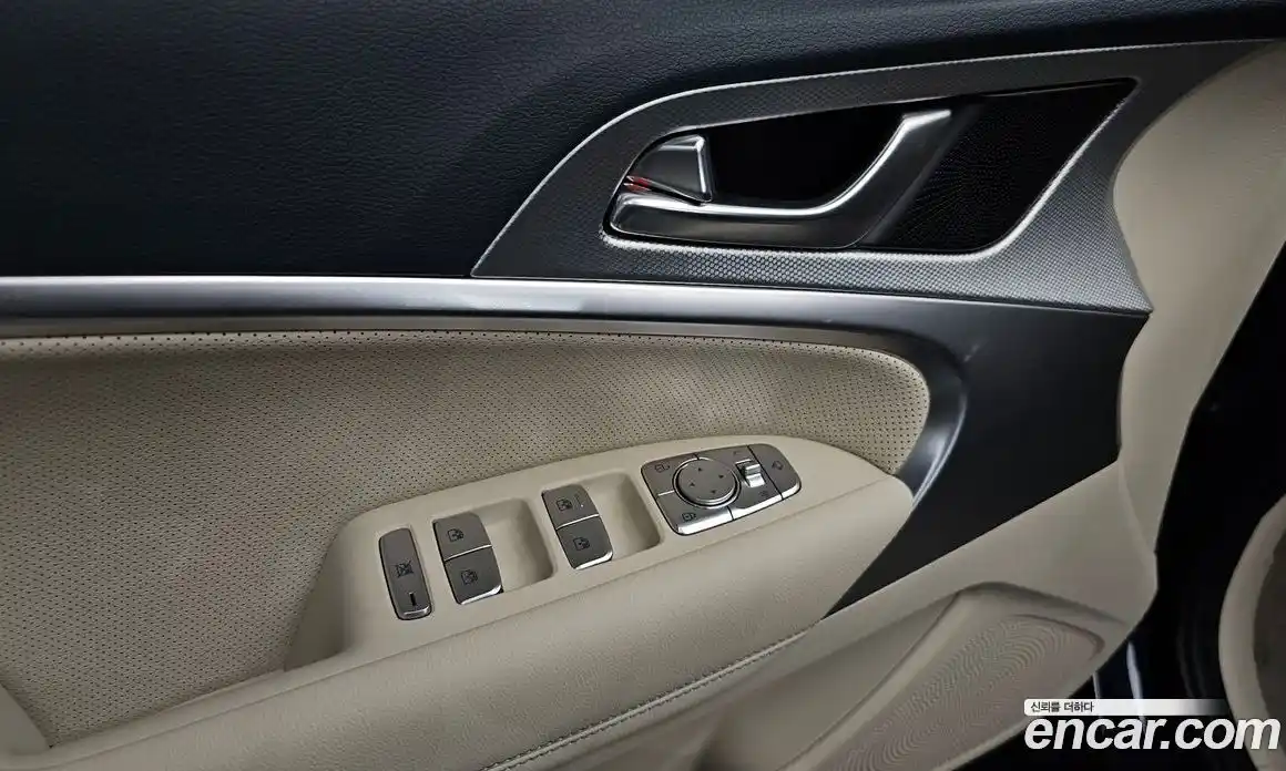 Genesis G70 2025 2.5 автомат (гидро), фото 31