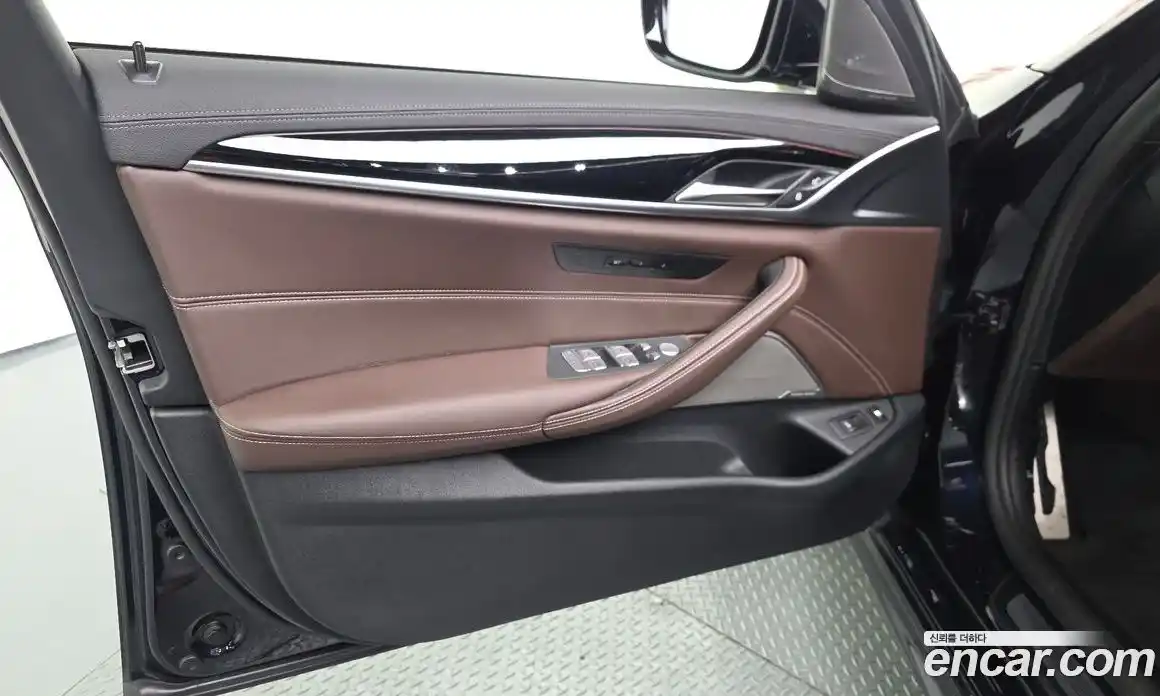 BMW 5-Series 2021 2.0 гидро, фото 13