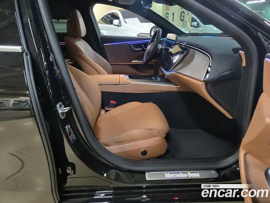 Mercedes-Benz E-Class 2025 2.0 гидро, фото 16