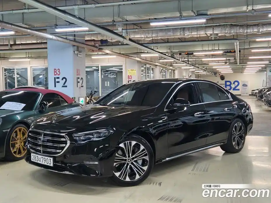 Mercedes-Benz E-Class 2025 2.0 гидро, фото 17