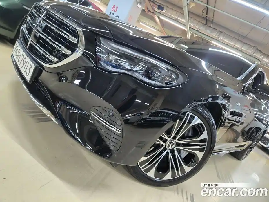 Mercedes-Benz E-Class 2025 2.0 гидро, фото 18