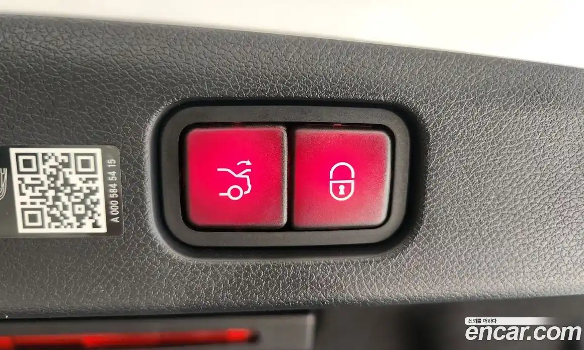 Mercedes-Benz E-Class 2025 2.0 гидро, фото 17