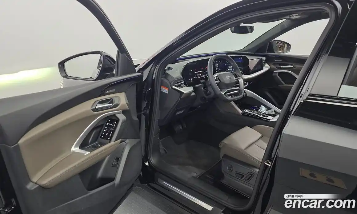 Audi Q5 2025 2.0 гидро, фото 10