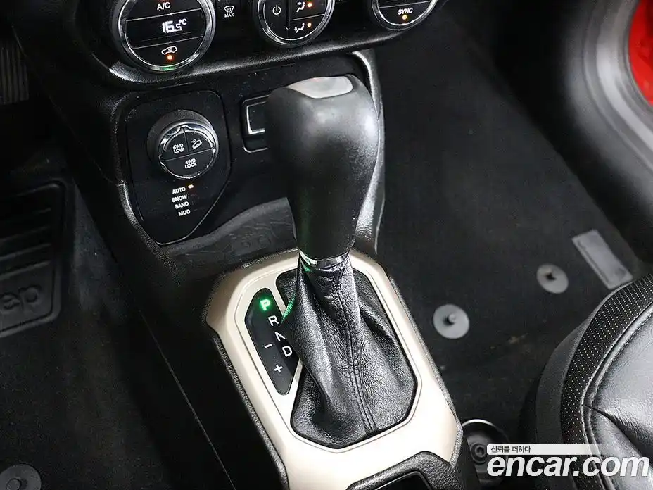 Jeep Renegade 2017 2.0 автомат (гидро), фото 9