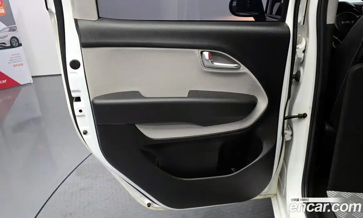 Kia Ray 2022 1.0 гидро, фото 14