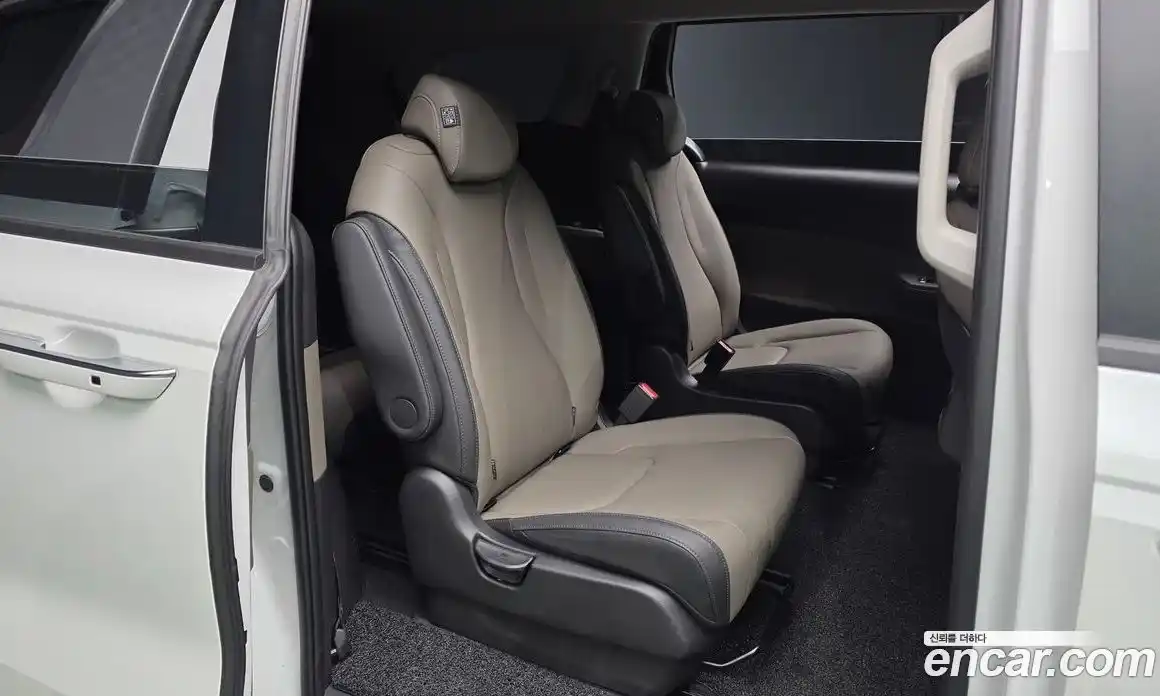 Kia Canival 2025 3.5 гидро, фото 12