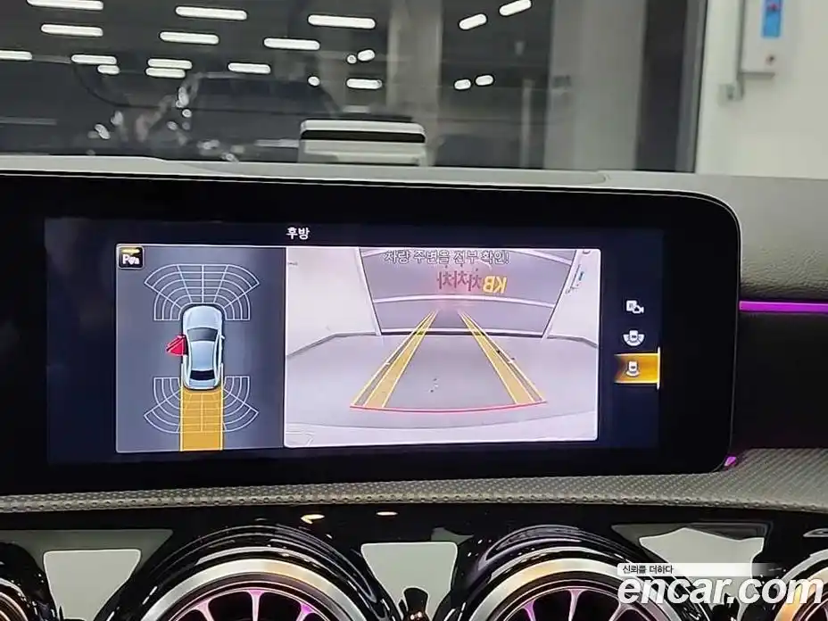 Mercedes-Benz A-Class 2021 2.0 гидро, фото 13