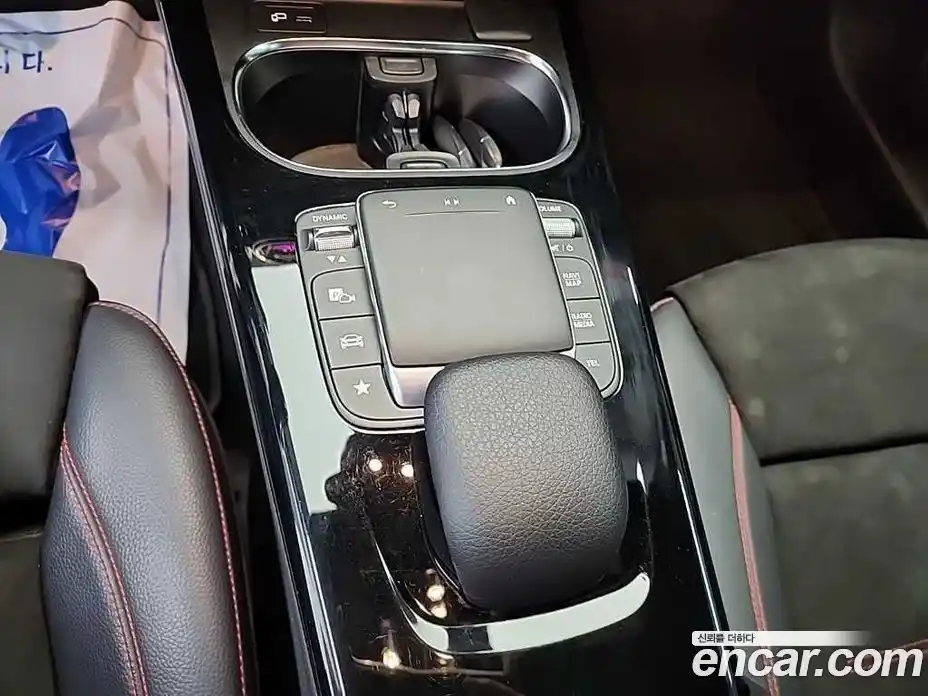 Mercedes-Benz A-Class 2021 2.0 гидро, фото 14