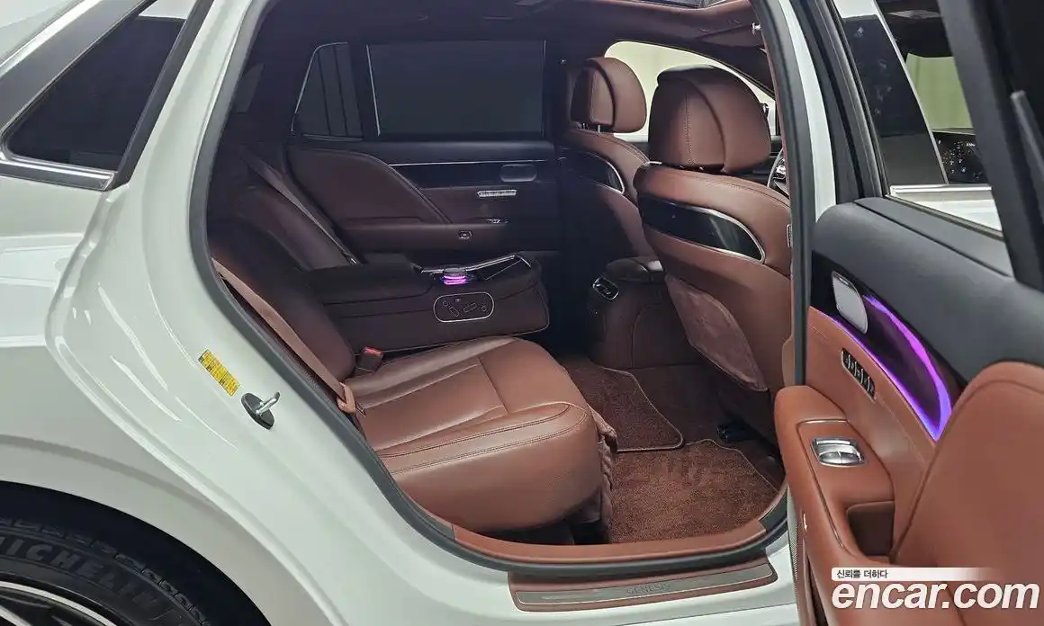 Genesis G90 2022 3.5 гидро, фото 17