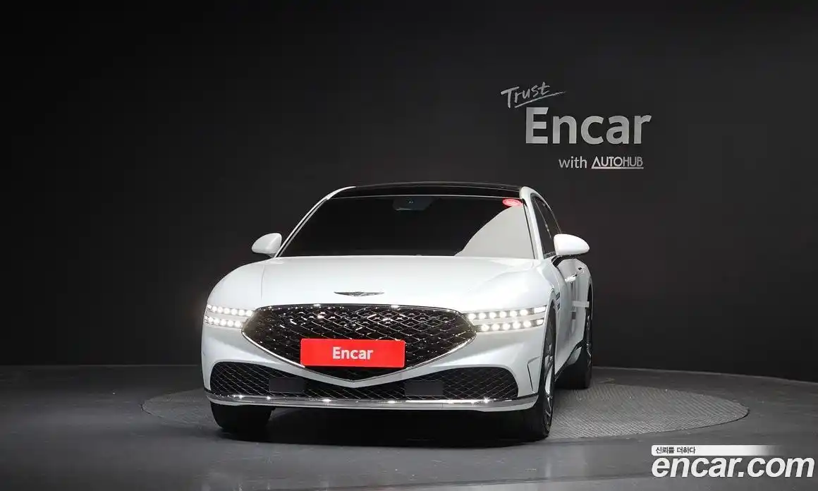 Genesis G90 2022 3.5 гидро, фото 3