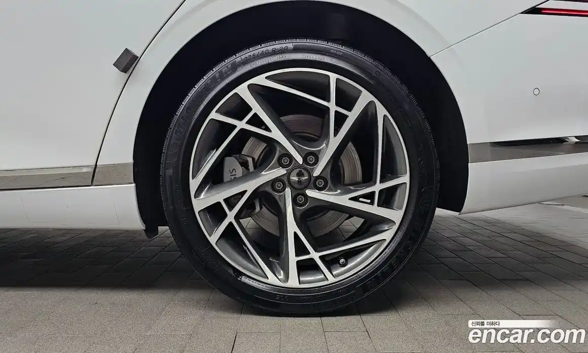 Genesis G90 2022 3.5 гидро, фото 7