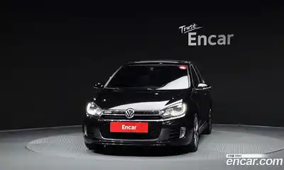 Volkswagen Golf 2010 2.0 автомат (гидро), миниатюра 3