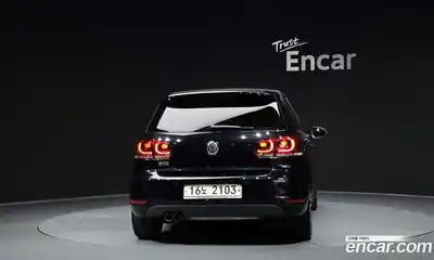 Volkswagen Golf 2010 2.0 автомат (гидро), миниатюра 4