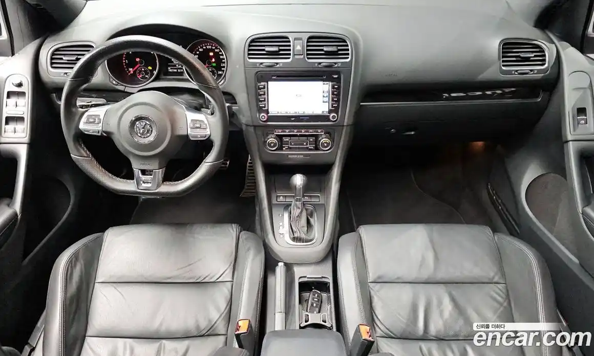 Volkswagen Golf 2010 2.0 автомат (гидро), фото 7