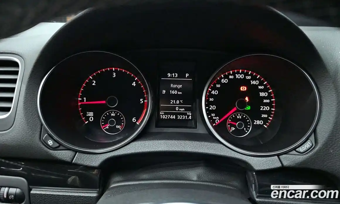 Volkswagen Golf 2010 2.0 автомат (гидро), фото 8