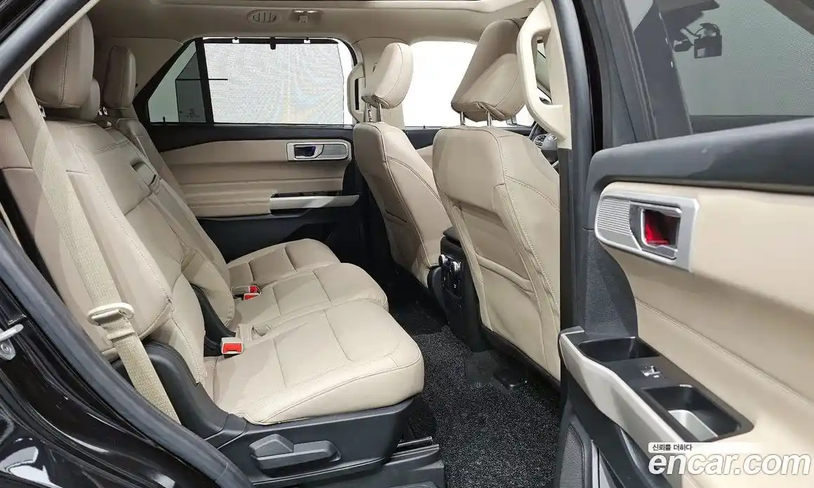 Ford Explorer 2022 2.3 автомат (гидро), фото 12