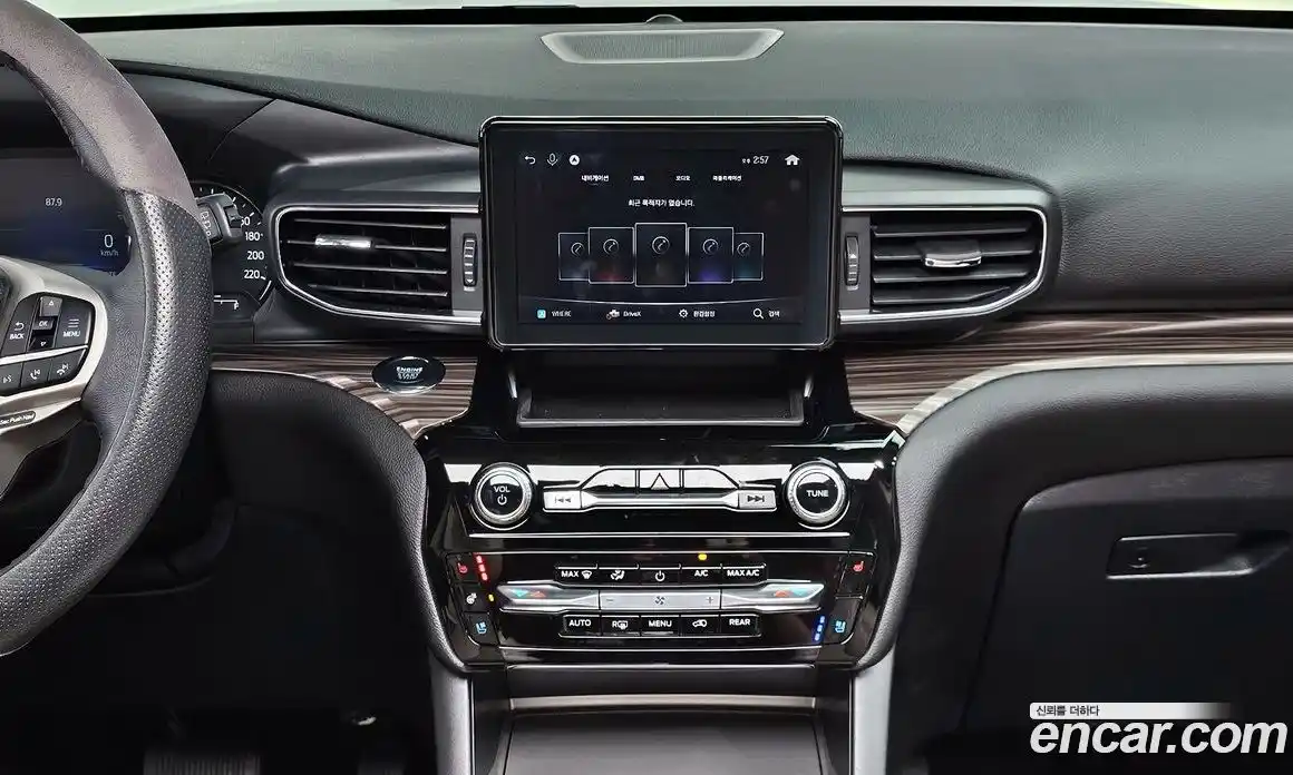 Ford Explorer 2022 2.3 автомат (гидро), фото 14