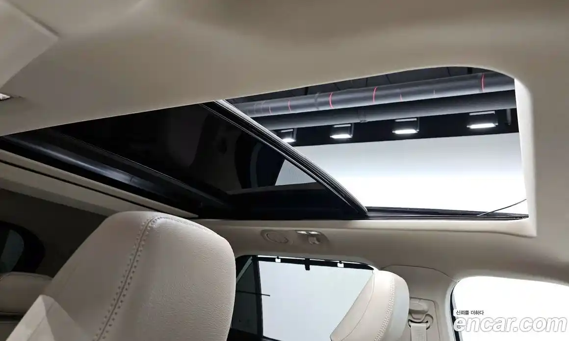 Ford Explorer 2022 2.3 автомат (гидро), фото 18
